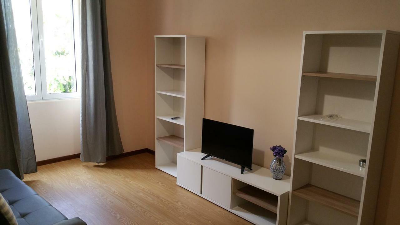 Apartamento Centro Funchal Apartment ฟุงชาล ภายนอก รูปภาพ